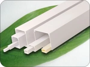 Samolepilni PVC Maxi kanali