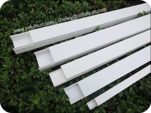 Ognjevarni PVC kanali z režami